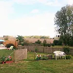 Le Poirier Perfect For 2 Adults And 2 Children Heated Pool And Games